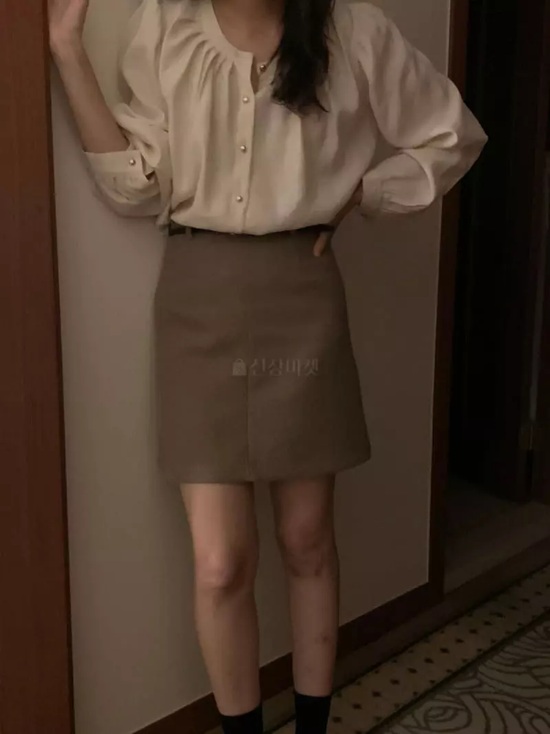Renouveau - Korean Women Fashion - #momslook - Gold Blouse - 12