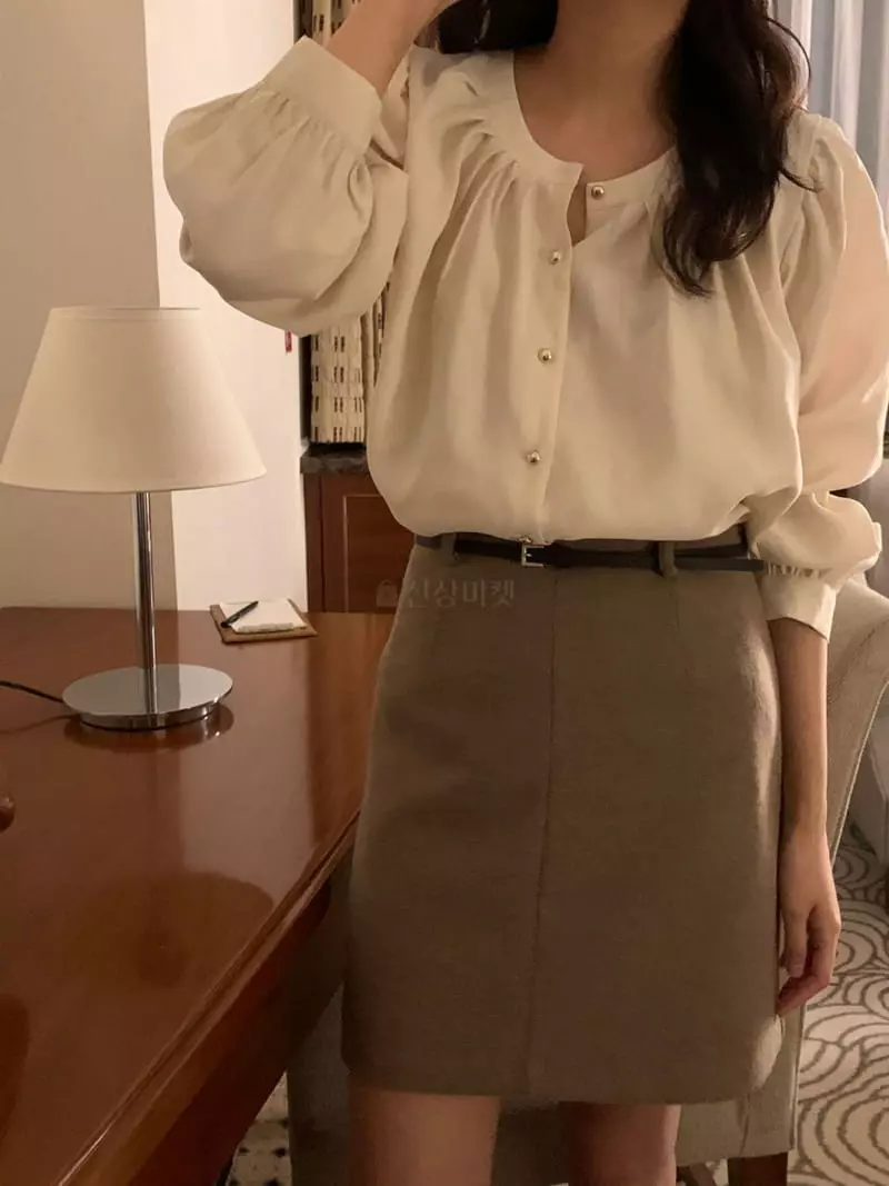 Renouveau - Korean Women Fashion - #momslook - Gold Blouse - 8