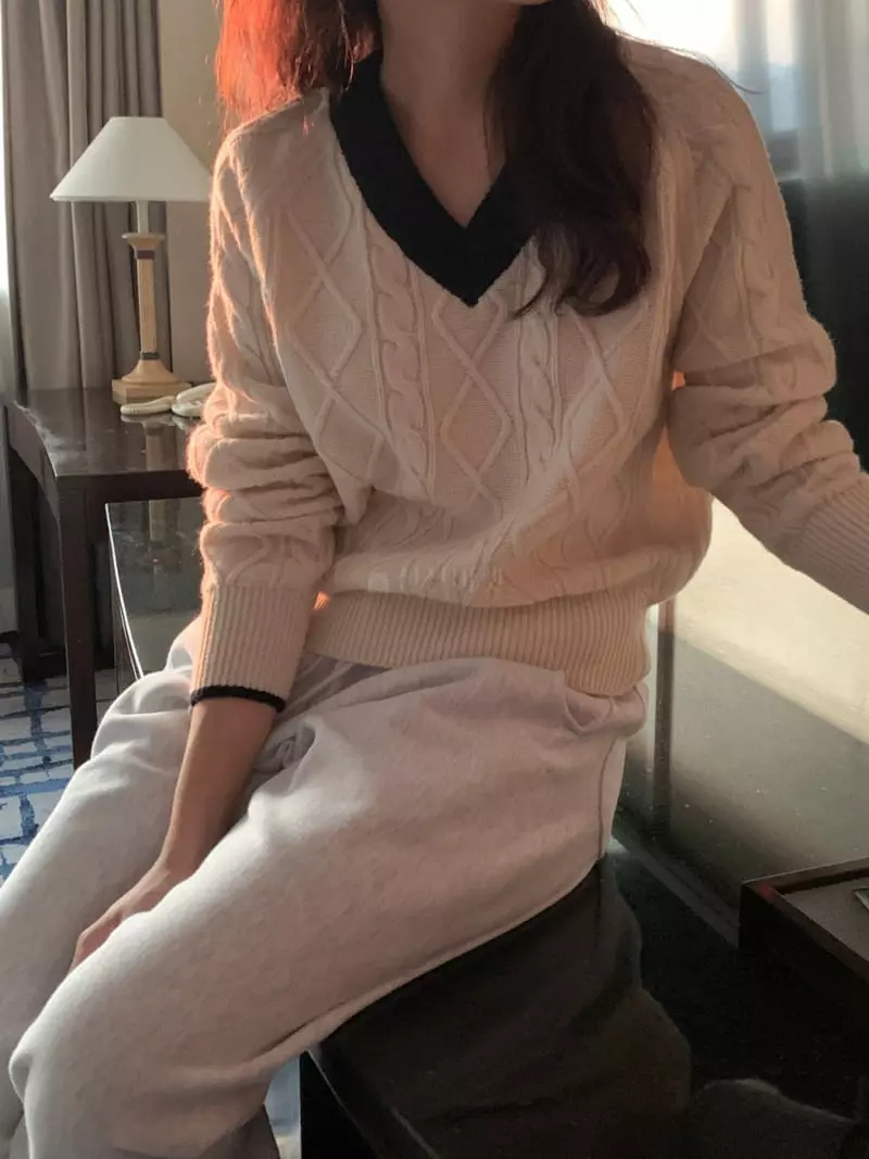 Renouveau - Korean Women Fashion - #womensfashion - From Knit Tee - 3