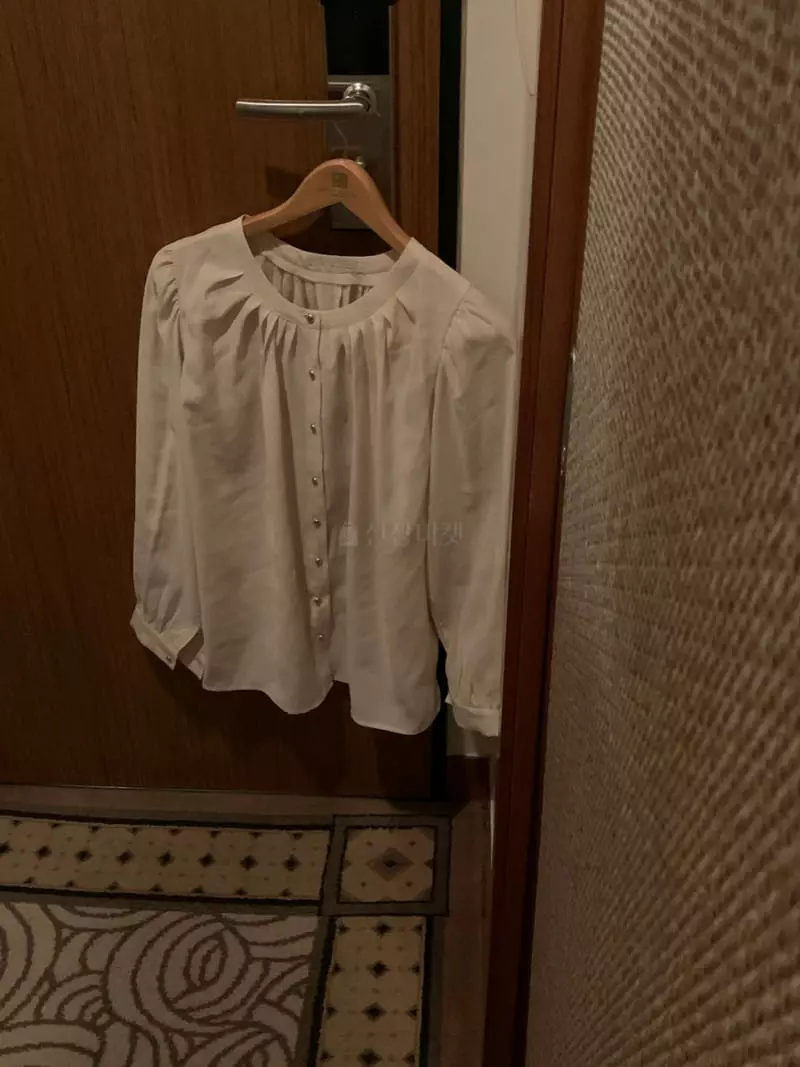 Renouveau - Korean Women Fashion - #womensfashion - Gold Blouse - 11