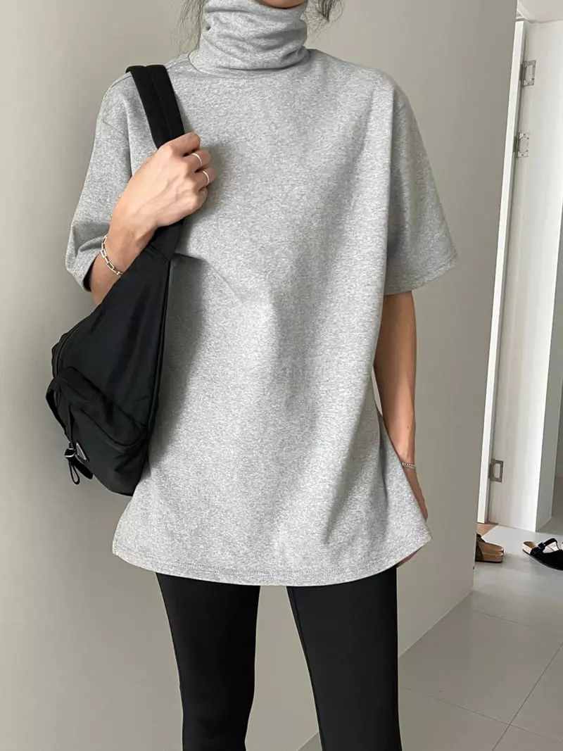 Ripple - Korean Women Fashion - #momslook - Moco Turtleneck Tee - 2