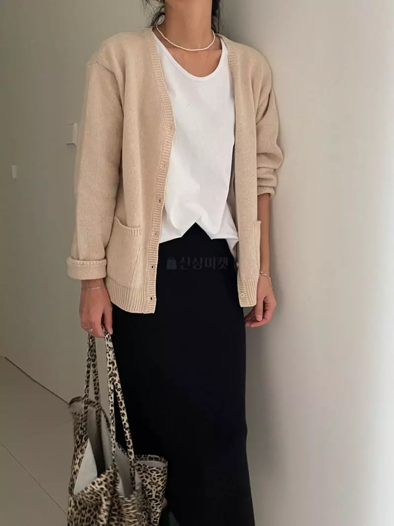 Ripple - Korean Women Fashion - #thatsdarling - Pocket Cardigan - 2