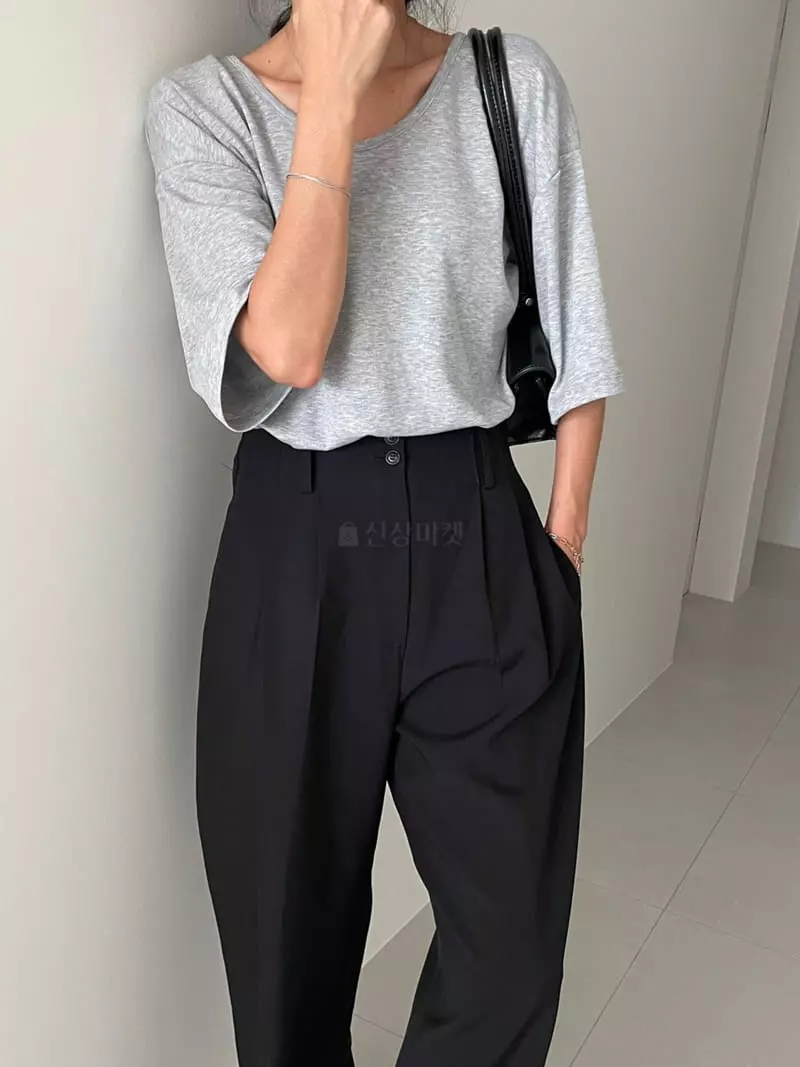Ripple - Korean Women Fashion - #thelittlethings - Pine Fleece Tee