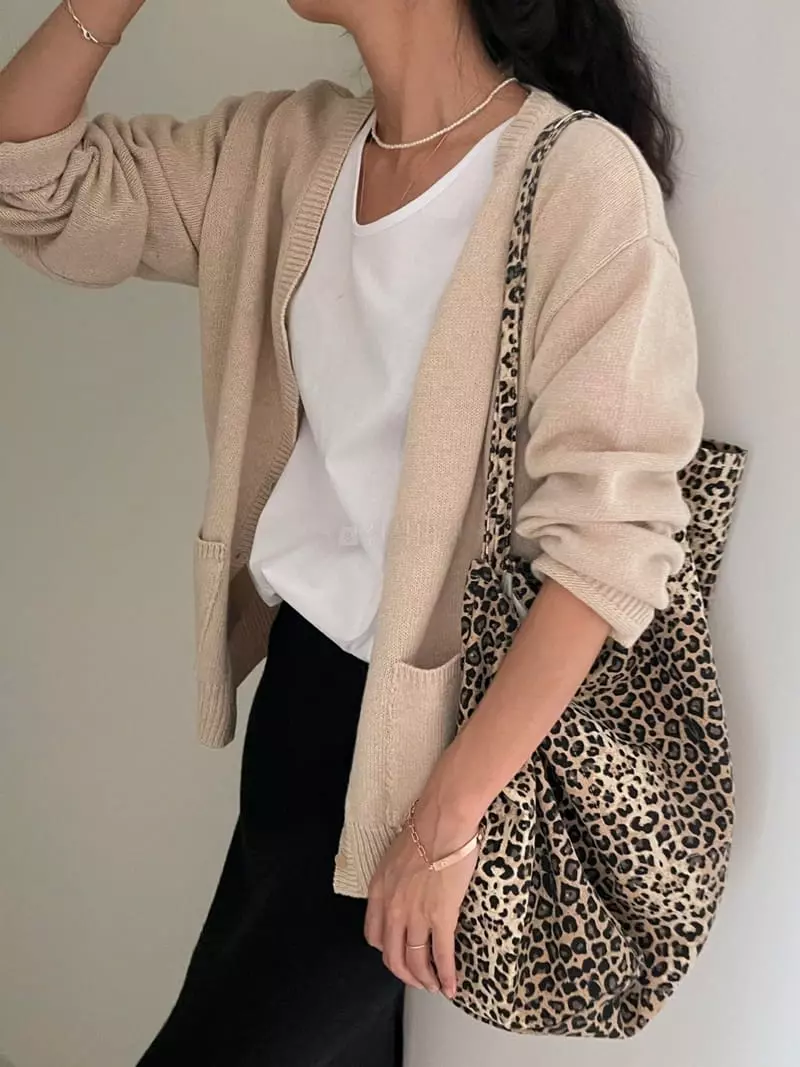 Ripple - Korean Women Fashion - #thelittlethings - Pocket Cardigan - 3