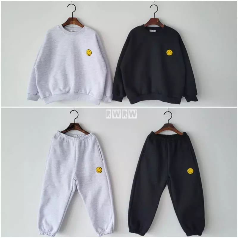 Riwoo Riwoo - Korean Junior Fashion - #magicofchildhood - Happy Smile Top Bottom Set