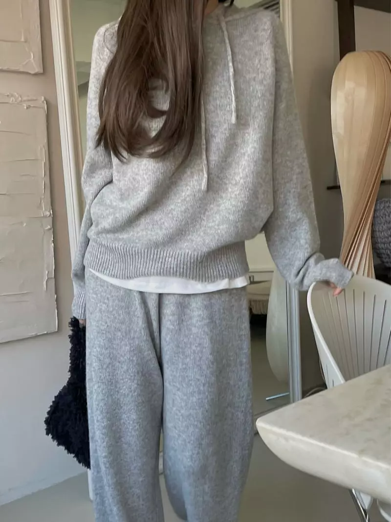 Und - Korean Women Fashion - #momslook - Cash Hoody Knit Tee