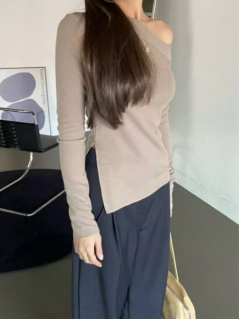 Und - Korean Women Fashion - #momslook - Unbal Tee - 2