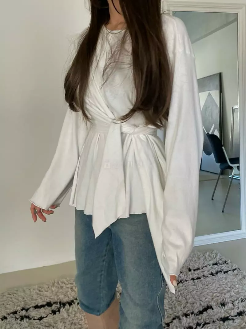 Und - Korean Women Fashion - #romanticstyle - Fleece Rib Tee - 2