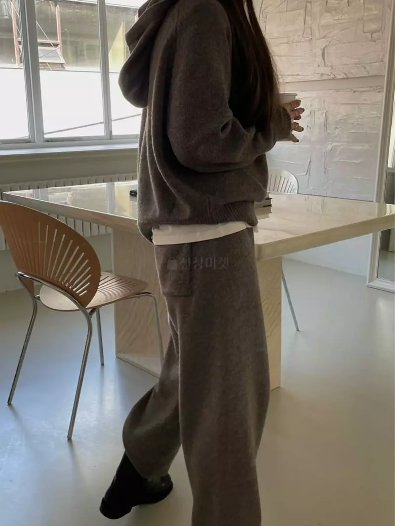 Und - Korean Women Fashion - #womensfashion - Cash Pantt - 3