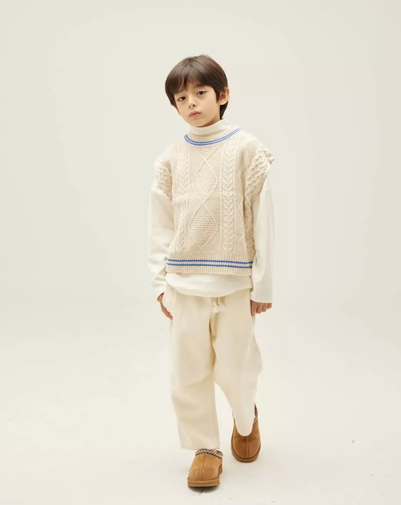nrk - Korean Children Fashion - #kidzfashiontrend - Buckle Vest - 11