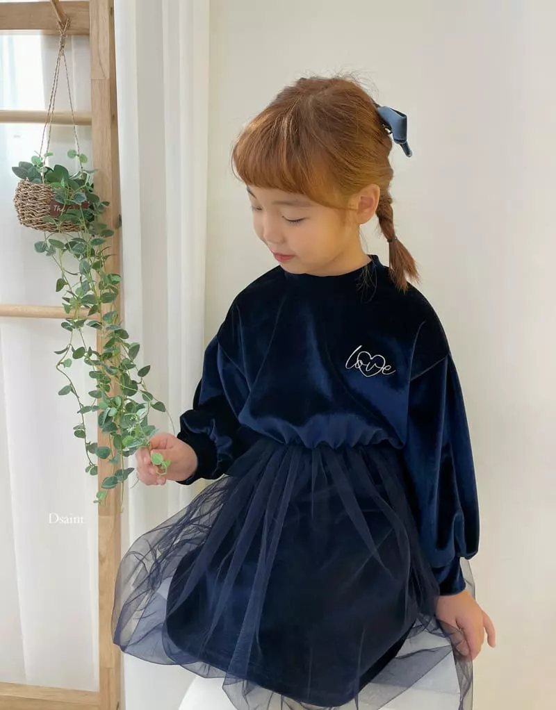 Dsaint - Korean Children Fashion - #Kfashion4kids - Love Heart Velvet Mesh One-piece - 5