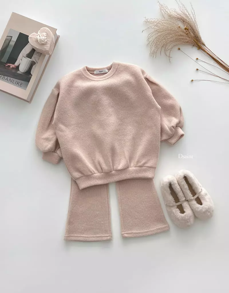 Dsaint - Korean Children Fashion - #kidsstore - Heart Bootscut Top Bottom Set - 5