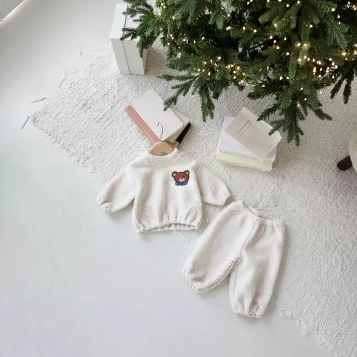 From J - Korean Baby Fashion - #babywear - Bear Patch Top Bottom Set - 5