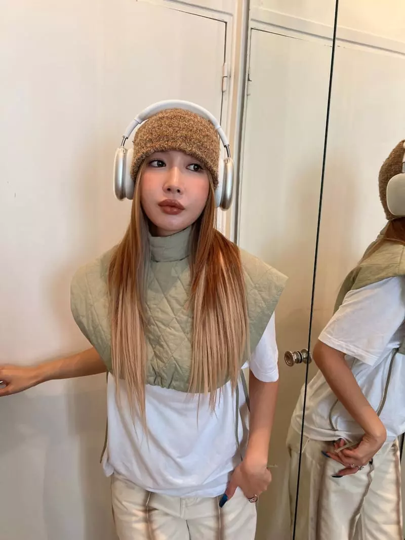 Gateless - Korean Women Fashion - #momslook - Crop Vest - 7