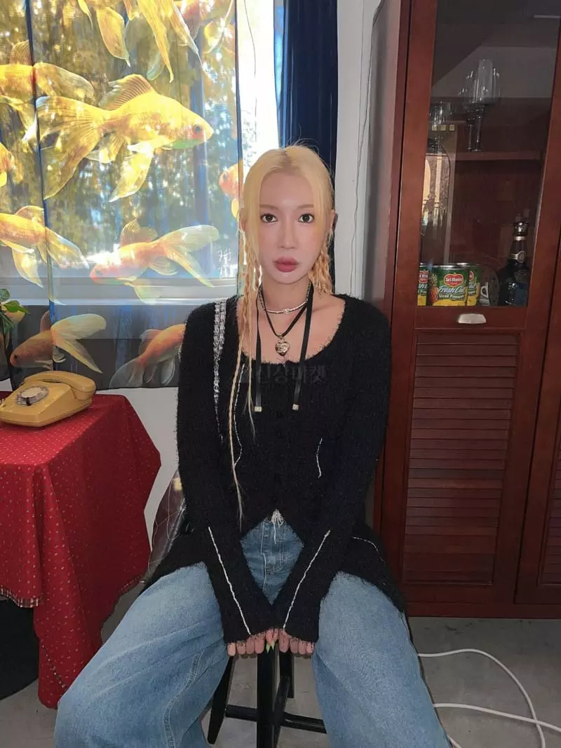 Gateless - Korean Women Fashion - #pursuepretty - Line Cardigan - 2