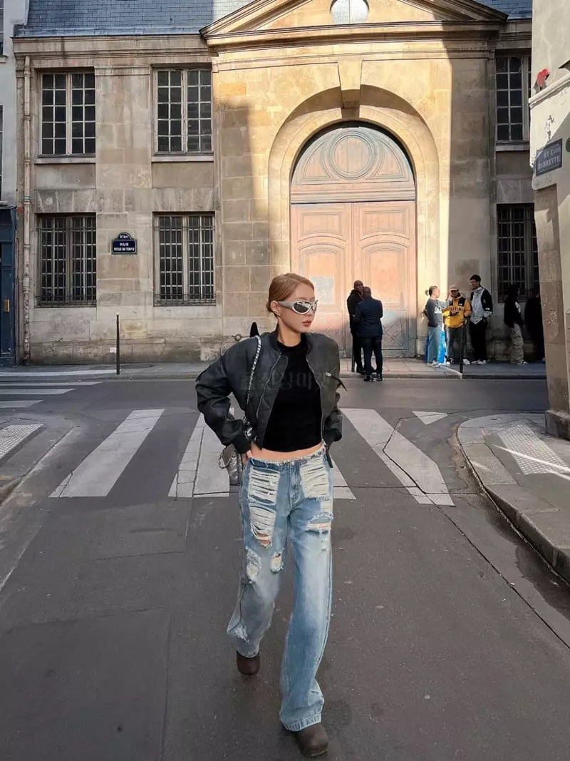 Gateless - Korean Women Fashion - #vintageinspired - Line Jeans