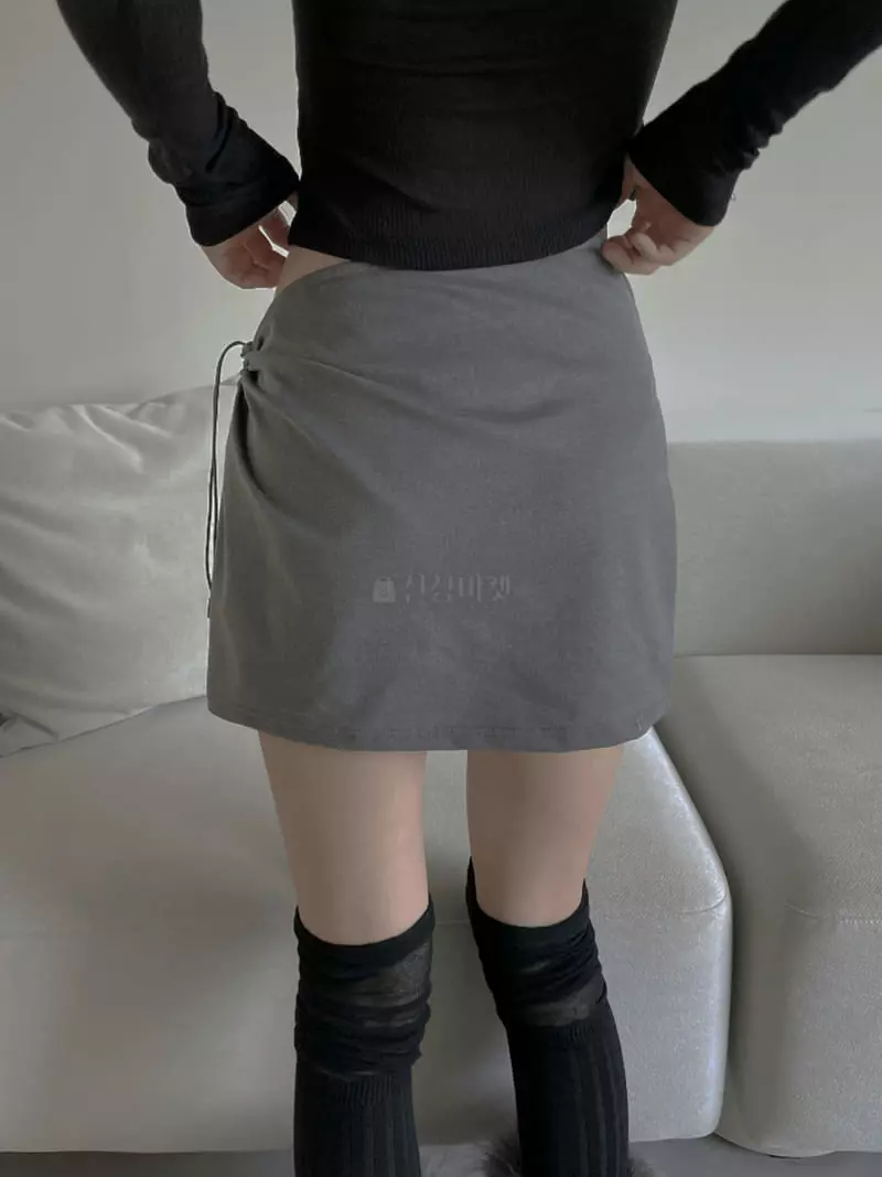 Gateless - Korean Women Fashion - #womensfashion - Cut Out Mini Skirt - 7