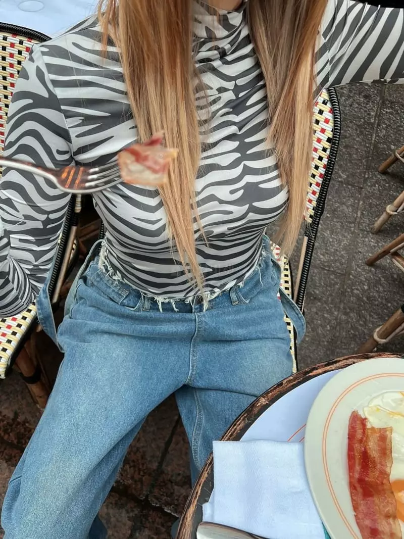 Gateless - Korean Women Fashion - #womensfashion - Zebra Tee
