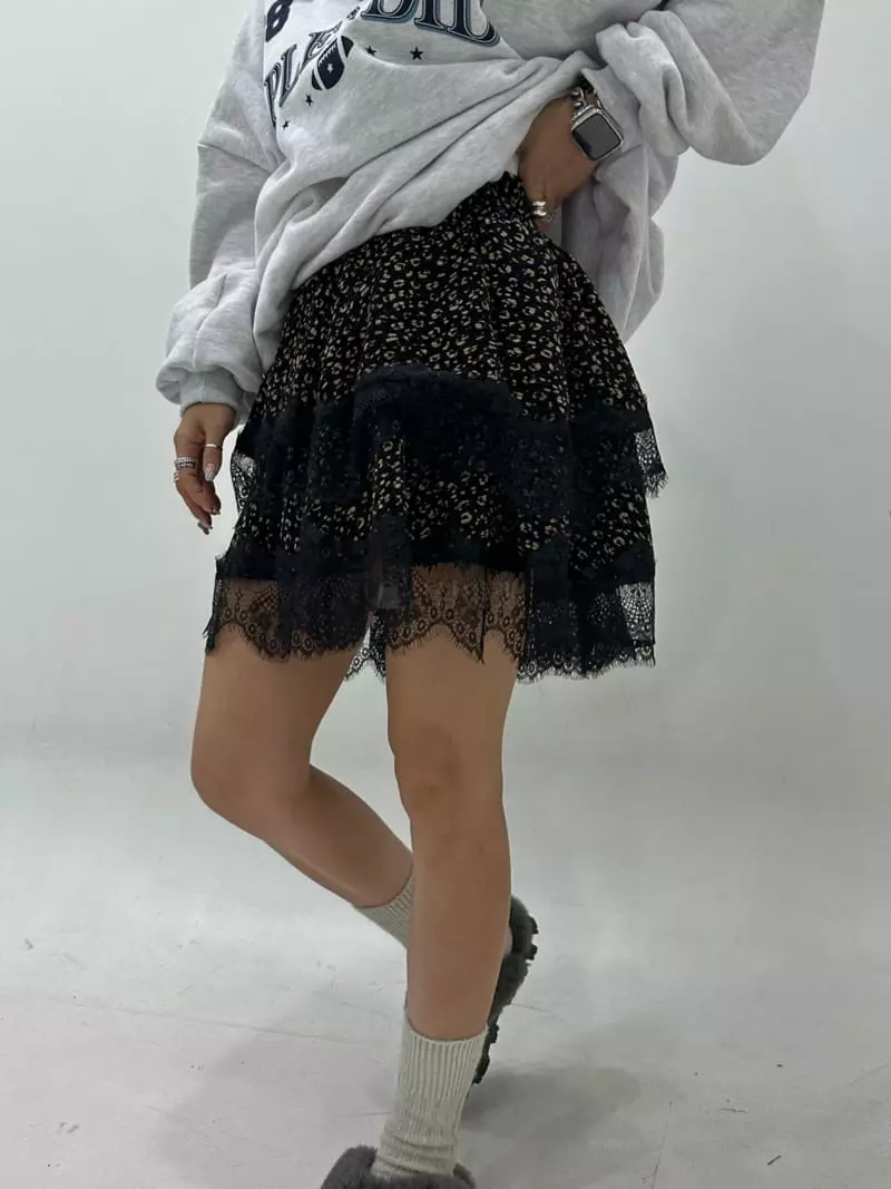 Ginger - Korean Women Fashion - #thelittlethings - Leopard Velvet Skirt - 10