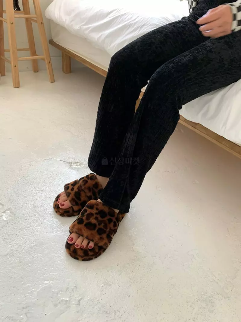 Golden Shoe - Korean Women Fashion - #momslook - i6028 Slipper - 6