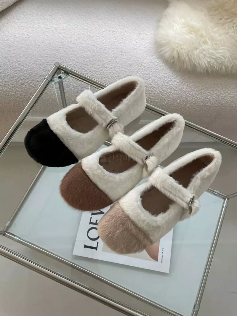 Golden Shoe - Korean Women Fashion - #momslook - DH6766 Flats