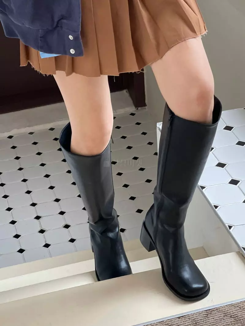 Golden Shoe - Korean Women Fashion - #momslook - L8220 Boots - 8