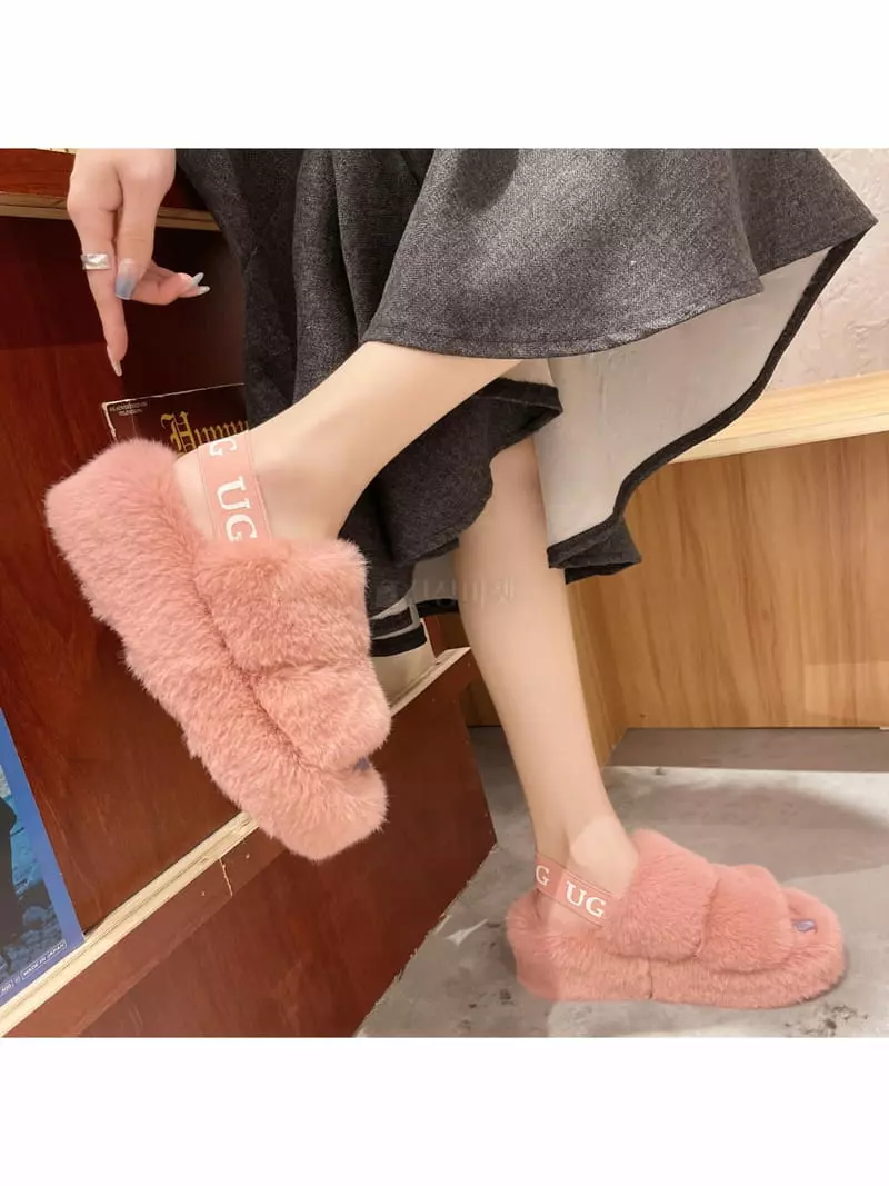 Golden Shoe - Korean Women Fashion - #pursuepretty - R7133 Slipper