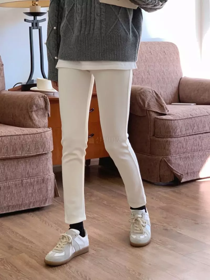 Gracia - Korean Women Fashion - #momslook - Leggings Pants - 2