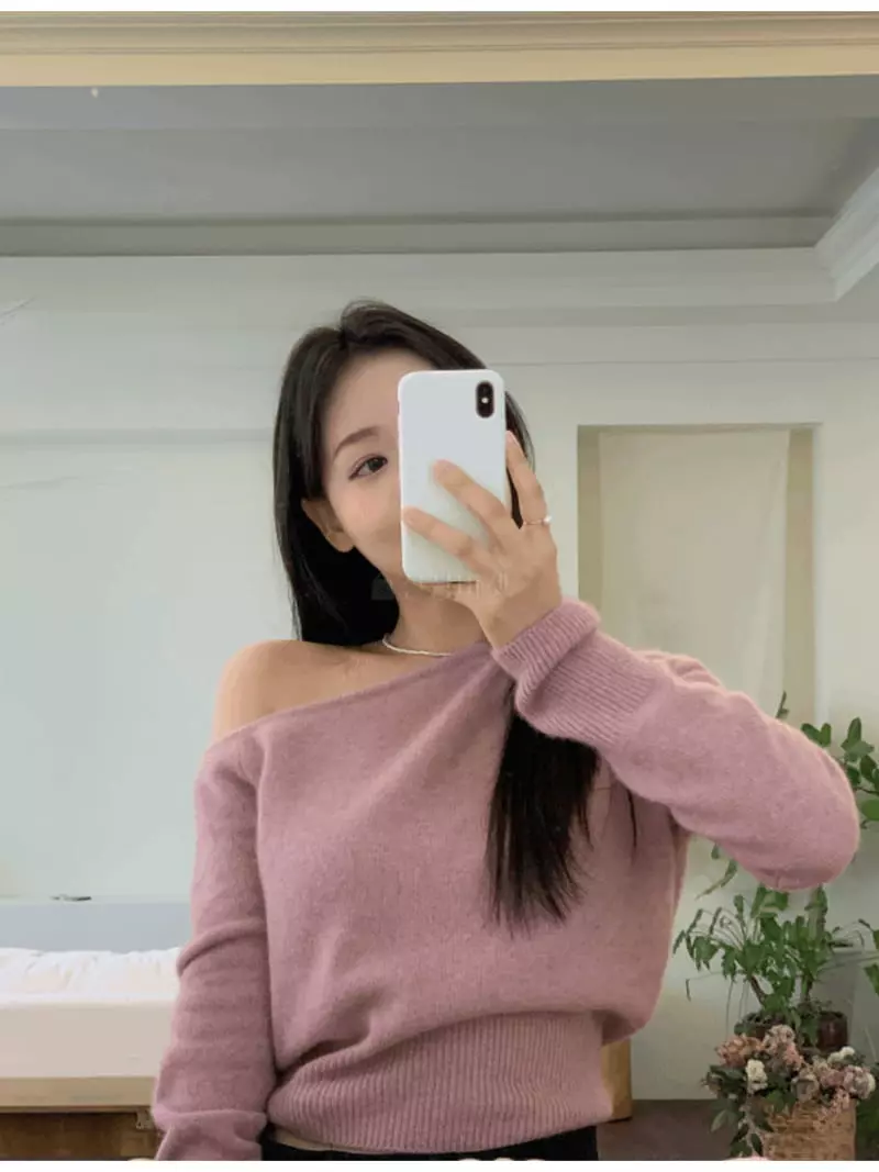 Gracia - Korean Women Fashion - #womensfashion - One Shoulder Knit Tee - 4