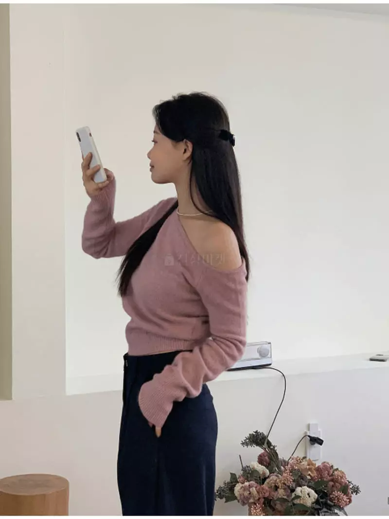 Gracia - Korean Women Fashion - #momslook - One Shoulder Knit Tee - 6