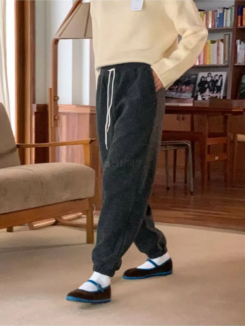 Gracia - Korean Women Fashion - #momslook - Jogger Pants - 3