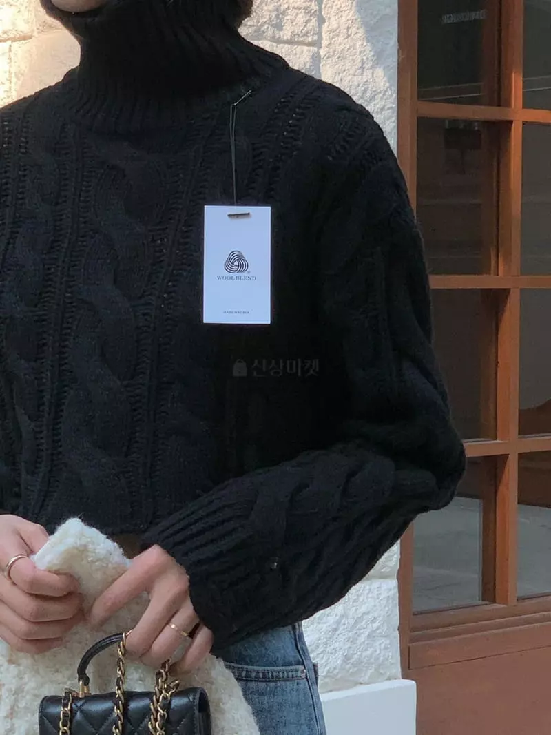 Gracia - Korean Women Fashion - #momslook - Vintage Crop Knit Tee - 3