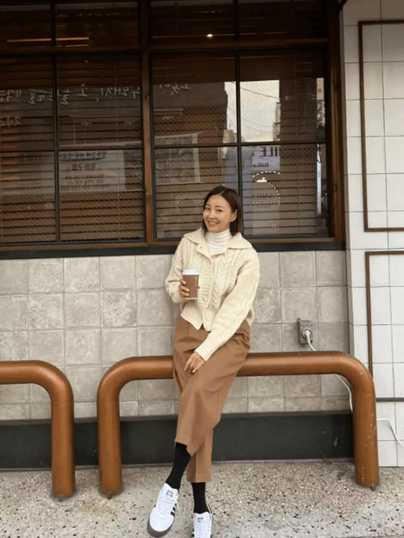 Gracia - Korean Women Fashion - #romanticstyle - Lior Cardigan - 4