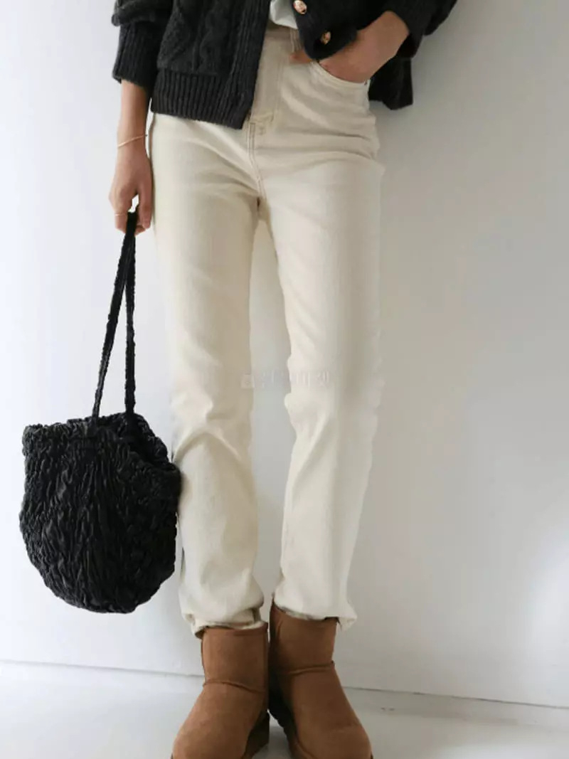 Gracia - Korean Women Fashion - #thelittlethings - Delly Jeans - 3