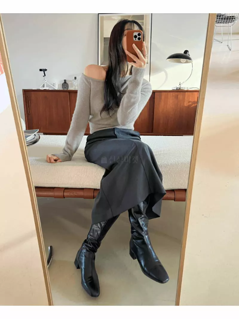 Gracia - Korean Women Fashion - #womensfashion - One Shoulder Knit Tee - 11