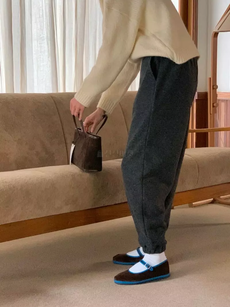 Gracia - Korean Women Fashion - #womensfashion - Jogger Pants - 2