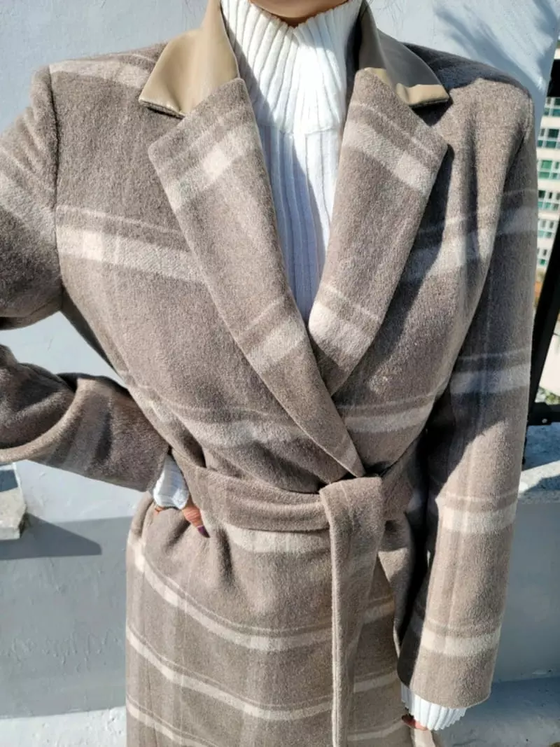 Gratia - Korean Women Fashion - #momslook - Bener Check Coat - 2