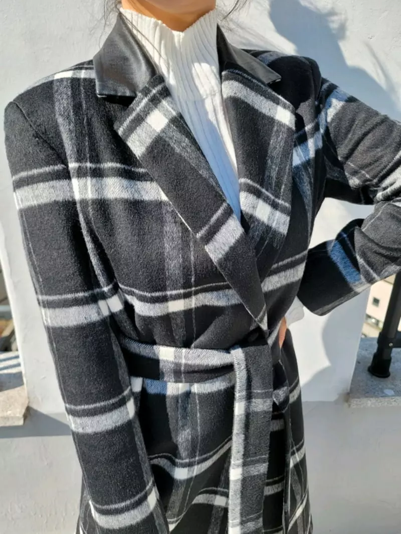 Gratia - Korean Women Fashion - #momslook - Bener Check Coat - 6
