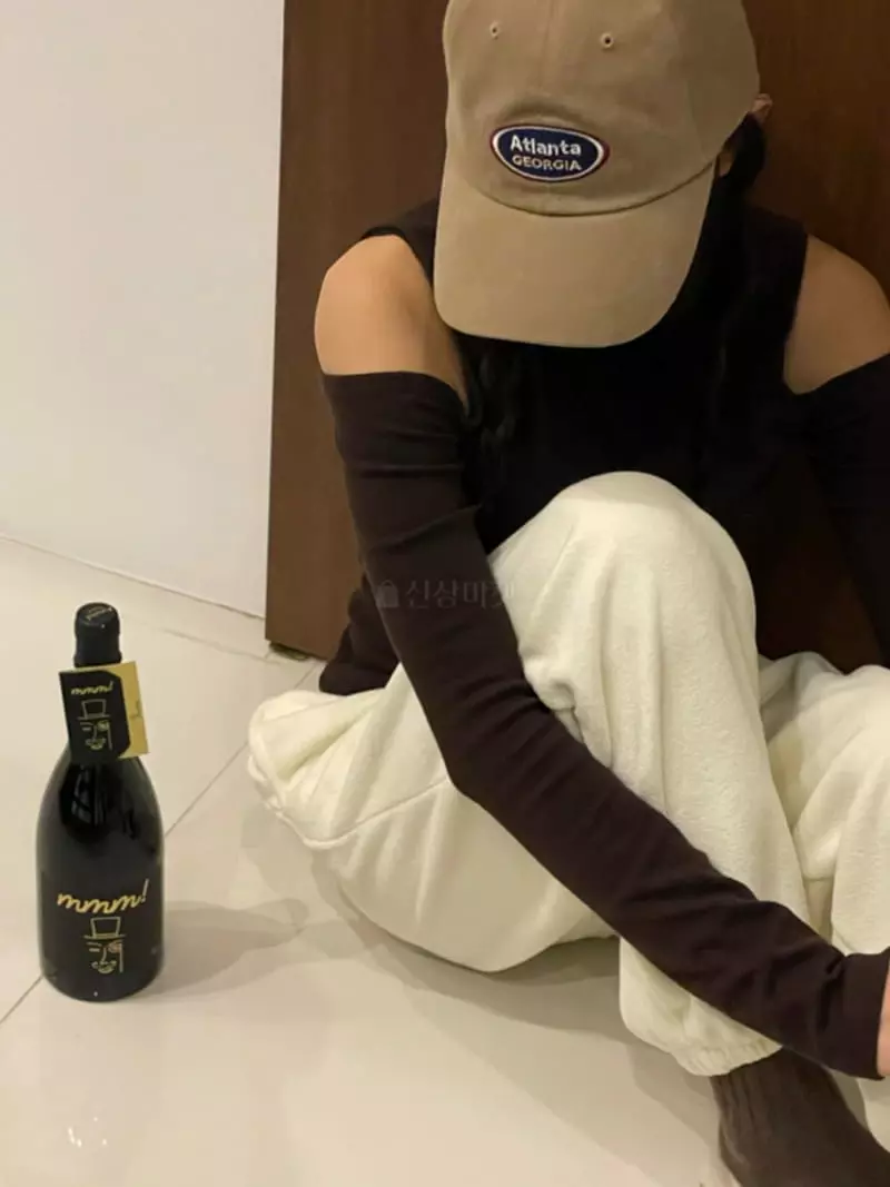 Hi Raki - Korean Women Fashion - #restrostyle - Eve Turtleneck Tee - 5