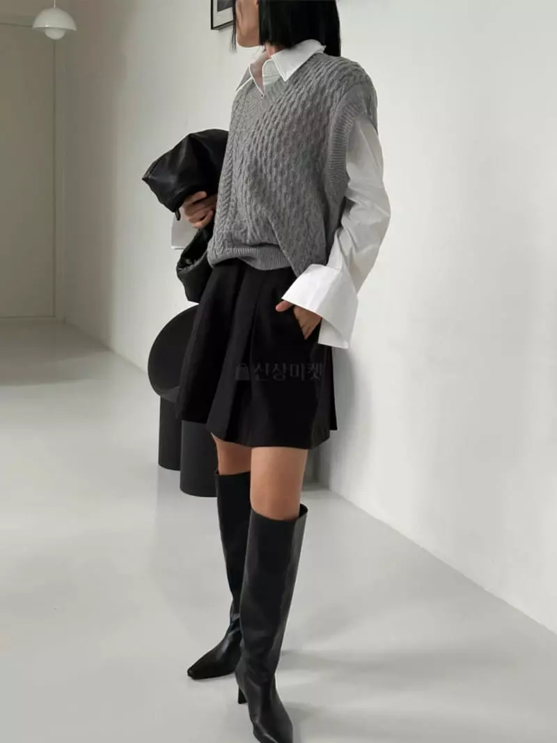 Highcolor - Korean Women Fashion - #momslook - Waffle Vest Knit - 6