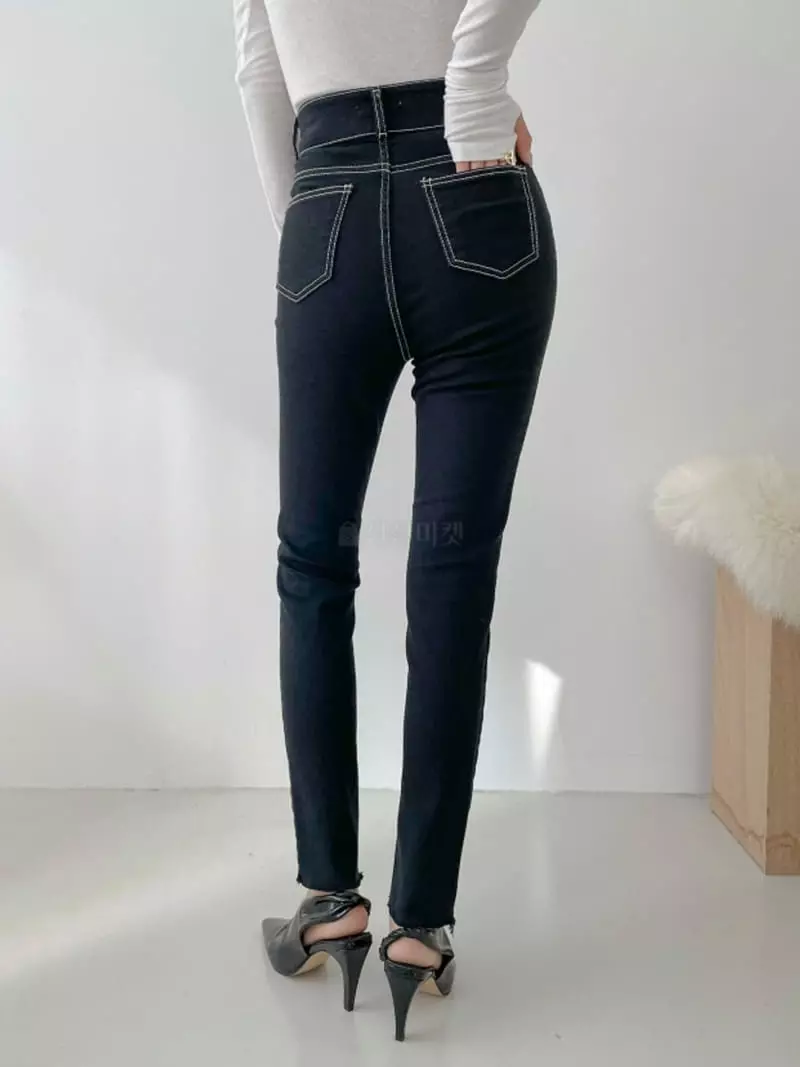 Highcolor - Korean Women Fashion - #womensfashion - Inseang Skinny Pants - 2