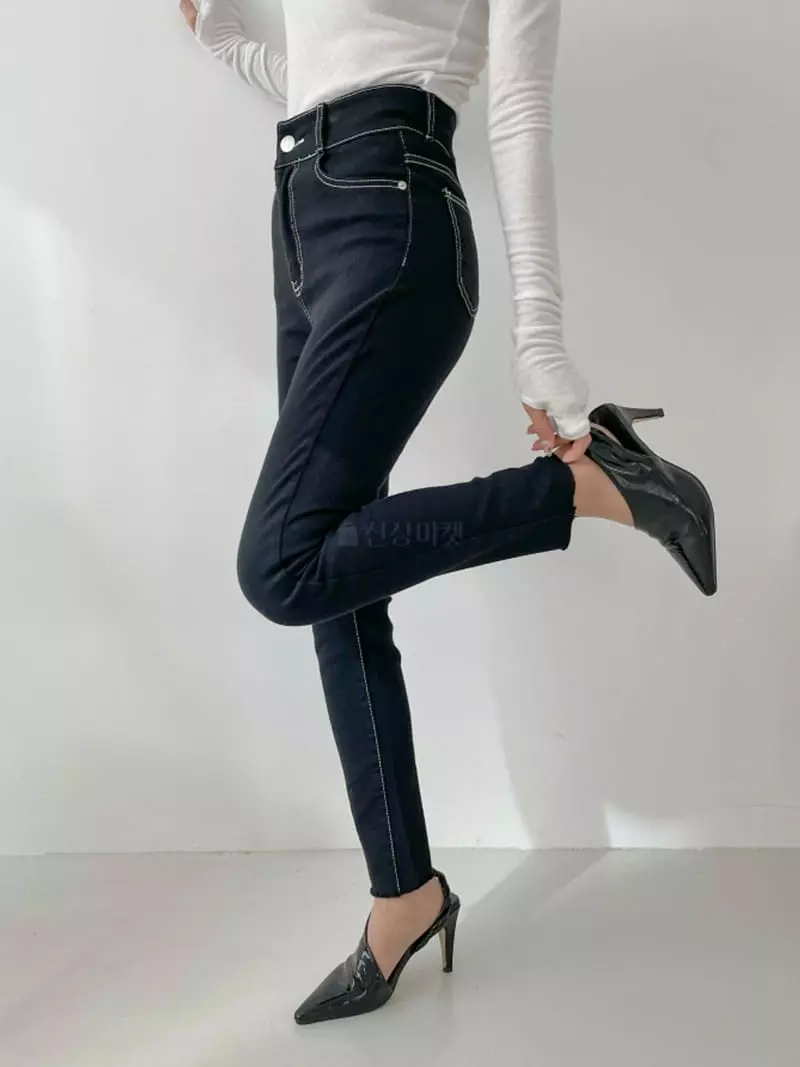Highcolor - Korean Women Fashion - #womensfashion - Inseang Skinny Pants - 6