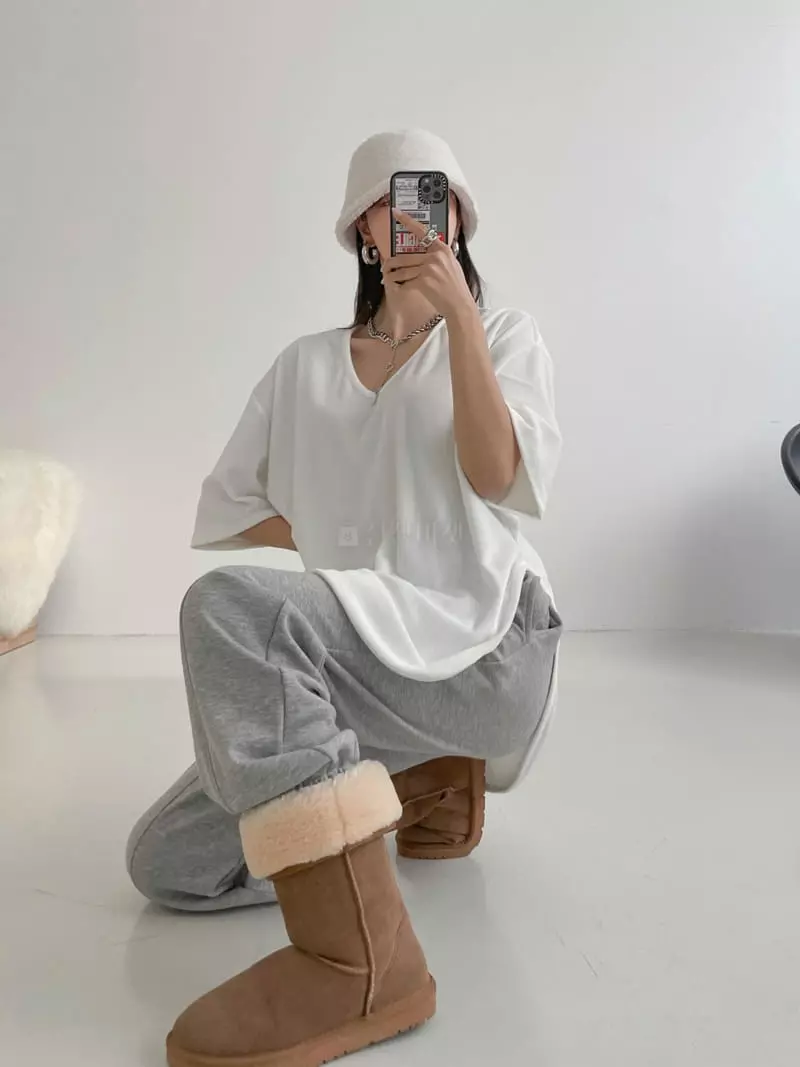 Highcolor - Korean Women Fashion - #womensfashion - Mochi Short Sleeves Tee - 3