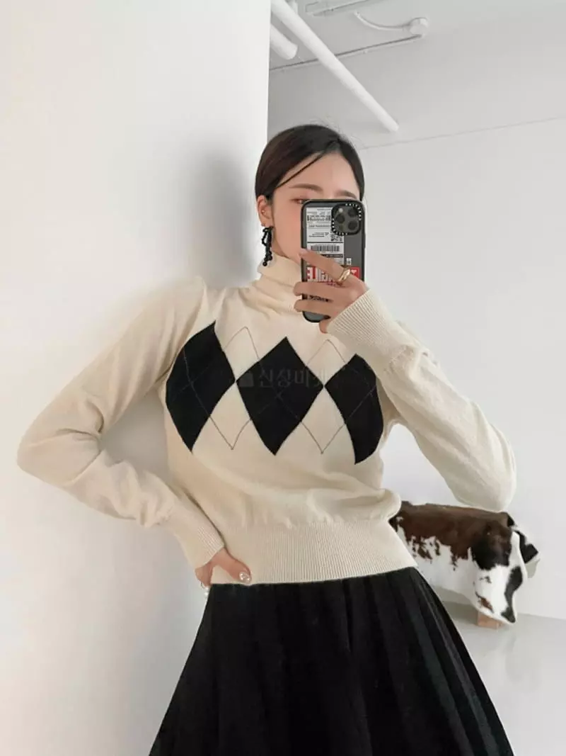 Highcolor - Korean Women Fashion - #womensfashion - Dia Turtleneck Knit Tee - 2