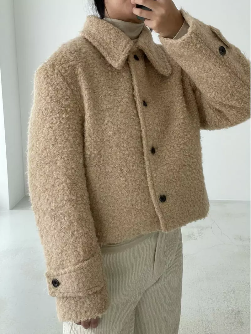 Hoper - Korean Women Fashion - #vintagekidsstyle - Buckle Short Padding Jacket - 6