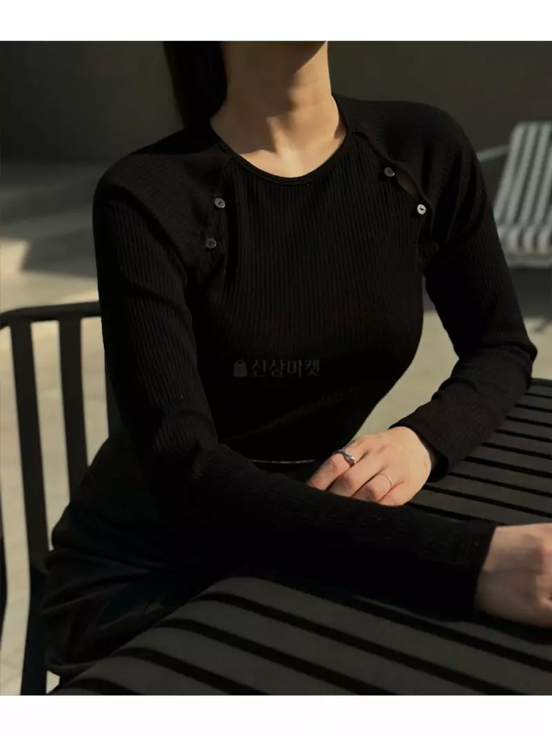 Howl - Korean Women Fashion - #momslook - Button Slit Long Sleeved Tee