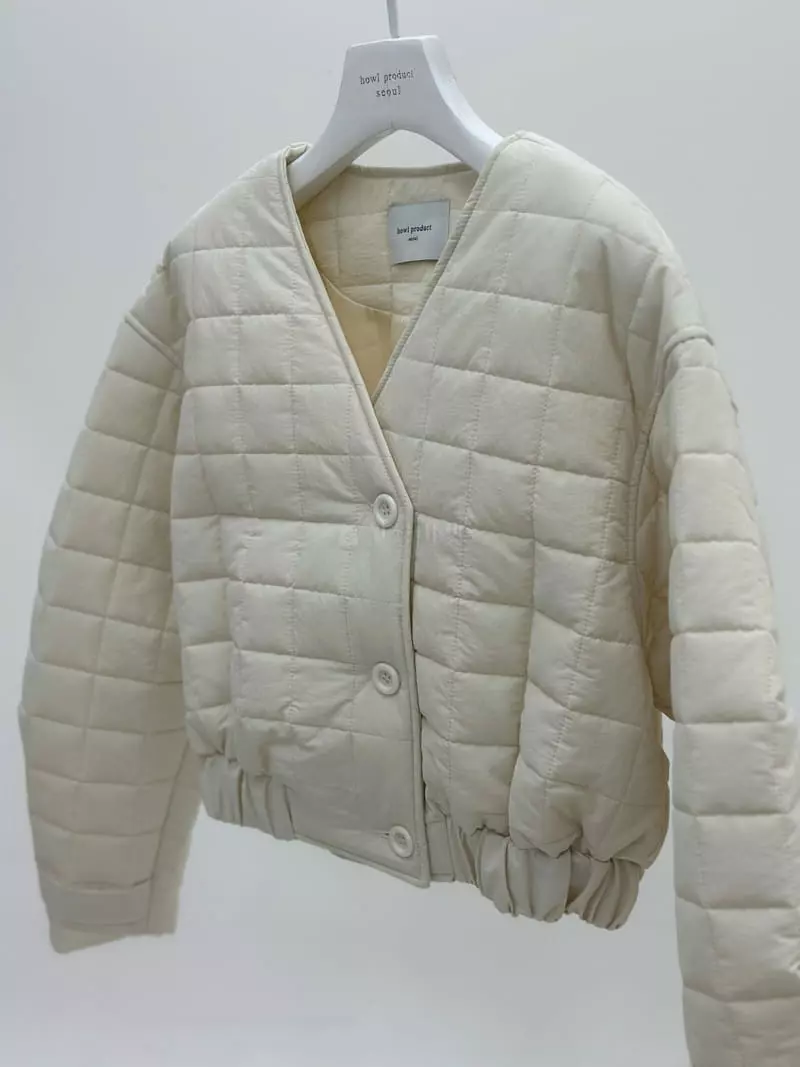 Howl - Korean Women Fashion - #womensfashion - Quilting Short Jumper - 2