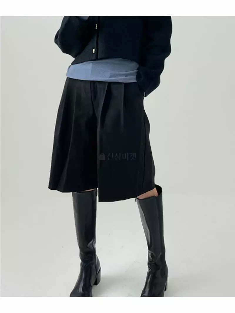 Howl - Korean Women Fashion - #womensfashion - Wool Half Pants - 3
