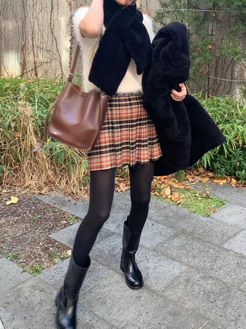 Hue - Korean Women Fashion - #momslook - Fleece Reversible Coat - 12