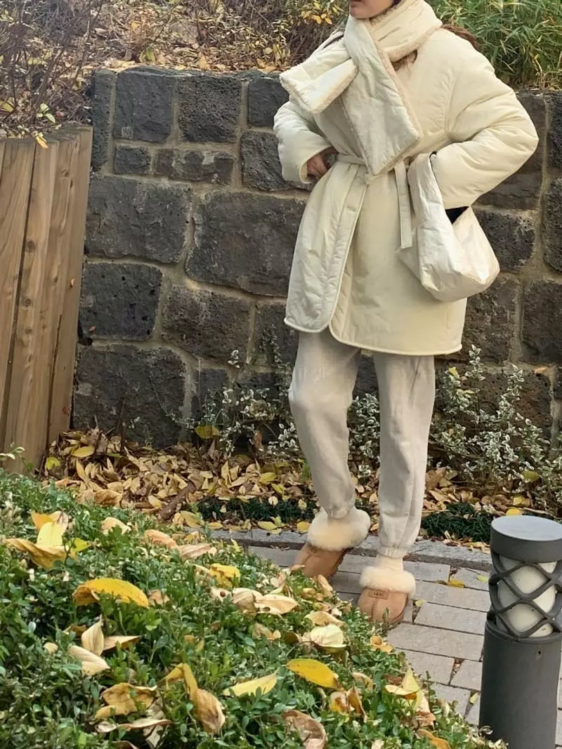 Hue - Korean Women Fashion - #momslook - Fleece Reversible Coat - 6